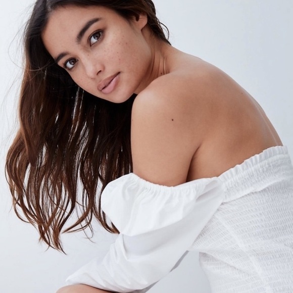 Aritzia Wilfred Smocked Maelys White Ruched Ruffle Dress - Picture 3 of 11